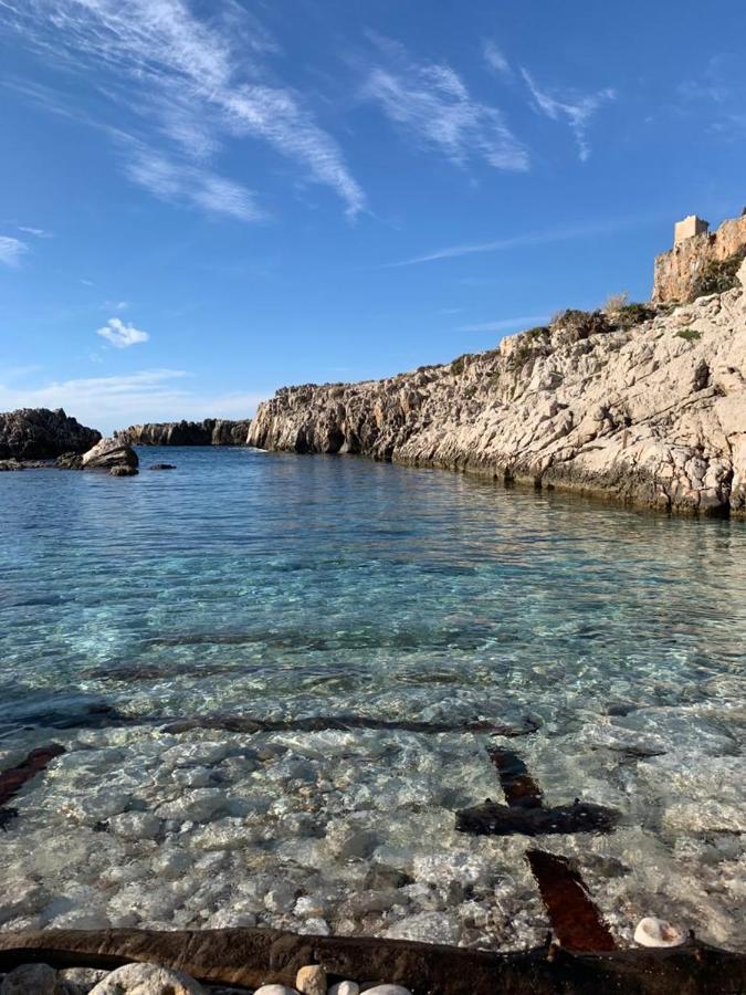 Casa Vacanza Tra Cielo E Mare クストナーチ エクステリア 写真