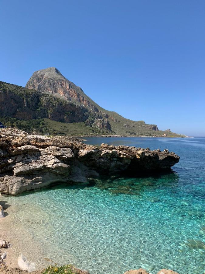 Casa Vacanza Tra Cielo E Mare クストナーチ エクステリア 写真